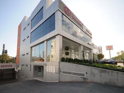 Bayraktar Otomotiv Showroom