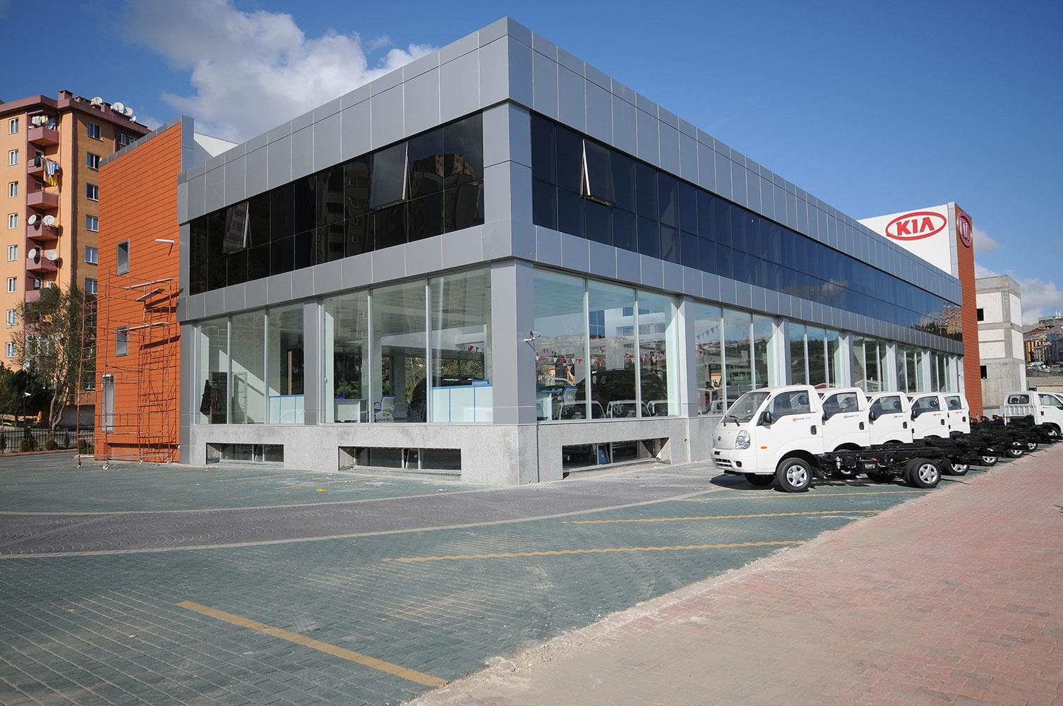 Bayraktar Otomotiv Showroom