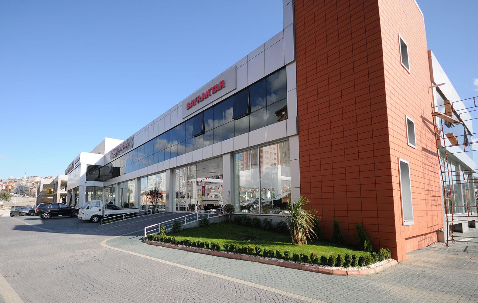 Bayraktar Otomotiv Showroom