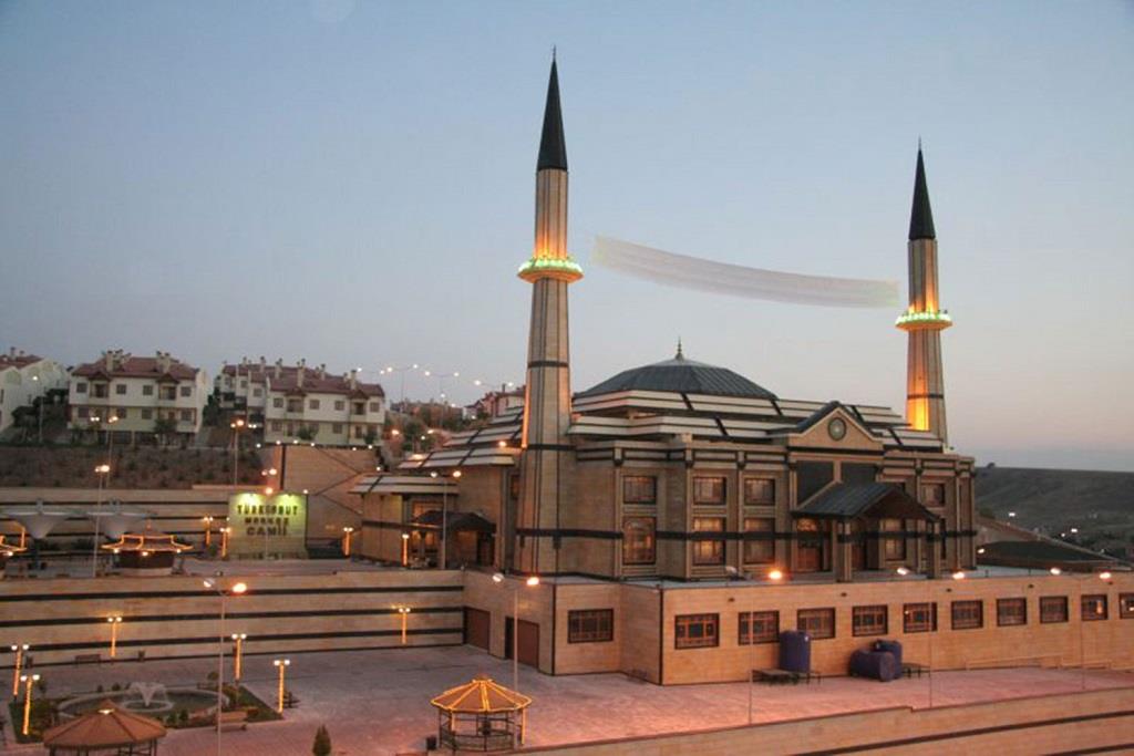 Uydukent Camii